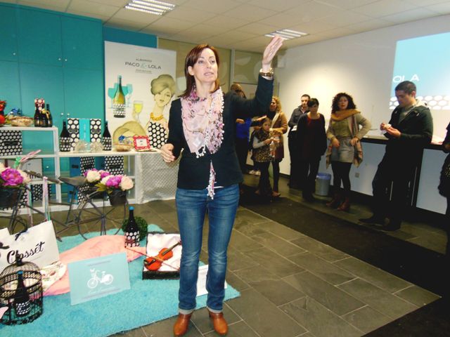 Showroom Con Emoción Complementos en Paco & Lola 